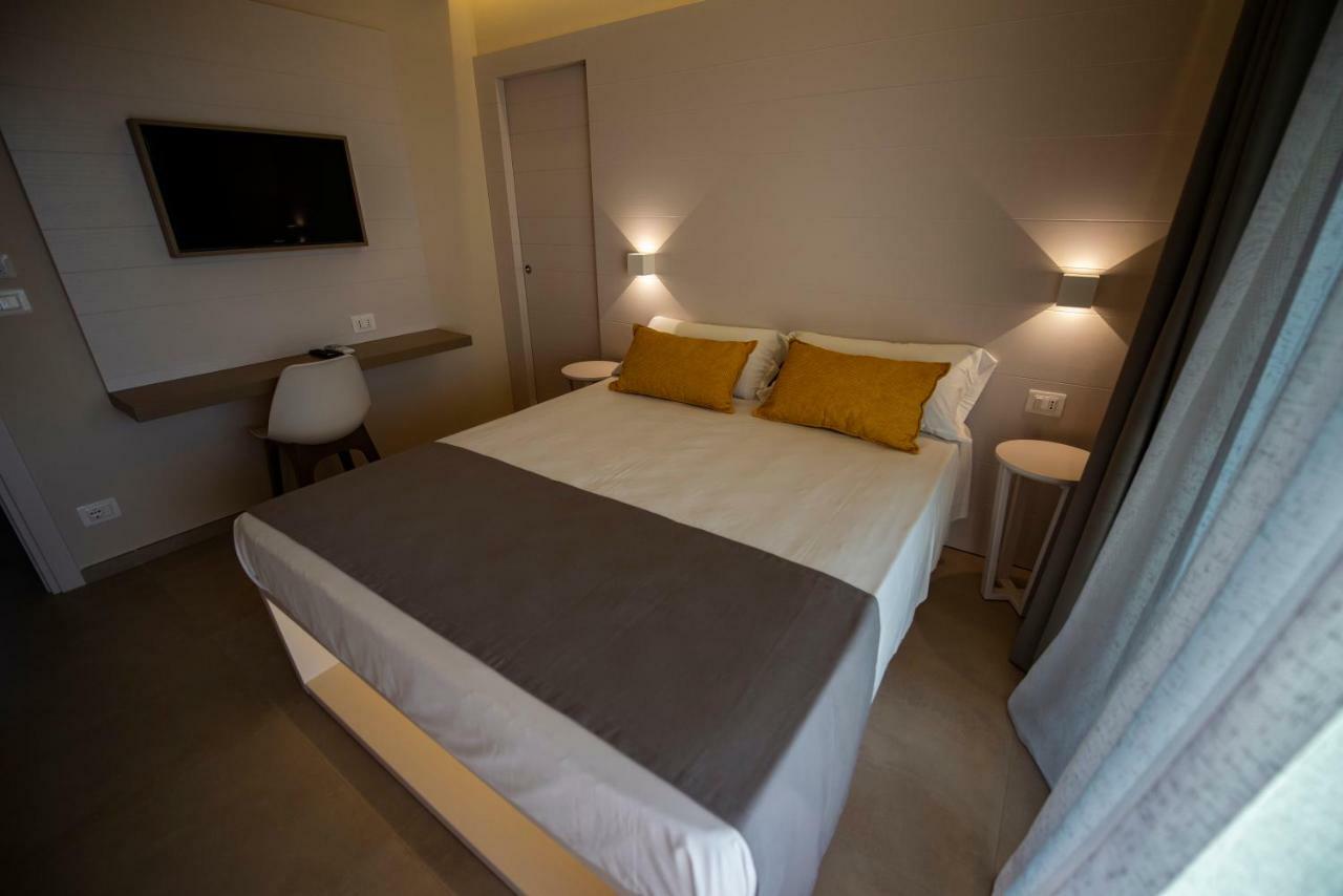 Michelino House Bed & Breakfast Паргелия Екстериор снимка
