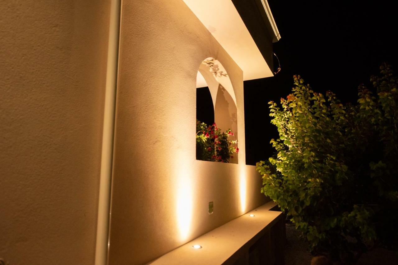Michelino House Bed & Breakfast Паргелия Екстериор снимка