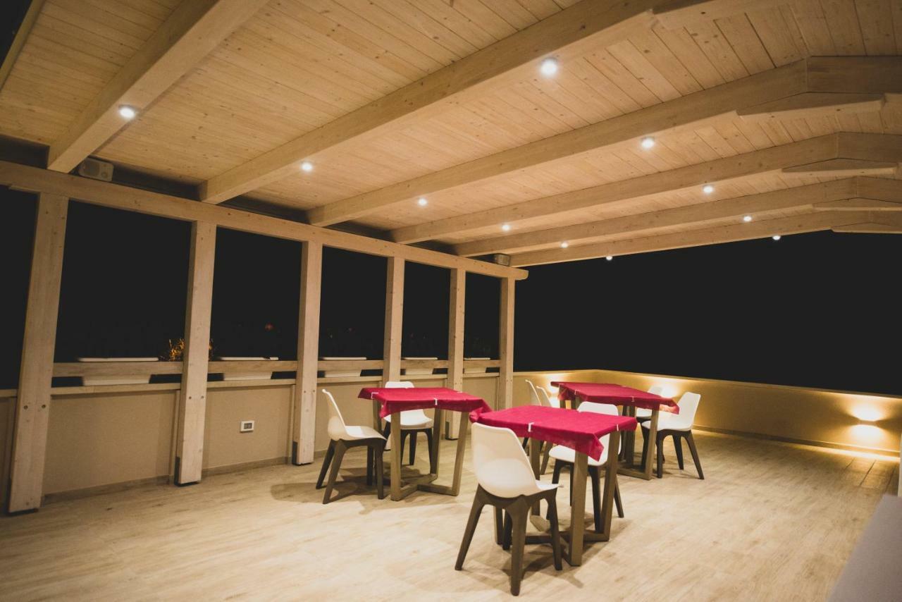 Michelino House Bed & Breakfast Паргелия Екстериор снимка